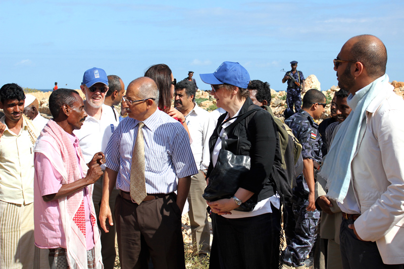 During her first stop over on Socotra, UNDP Administrator Helen Clark learned about a successful flood control project in Qadeb village.